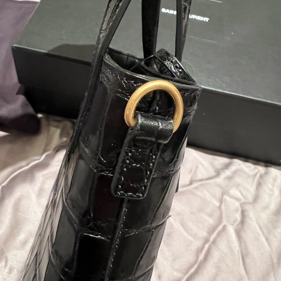 New Saint Laurent Mini Croc Embossed Tote - Picture 6 of 13